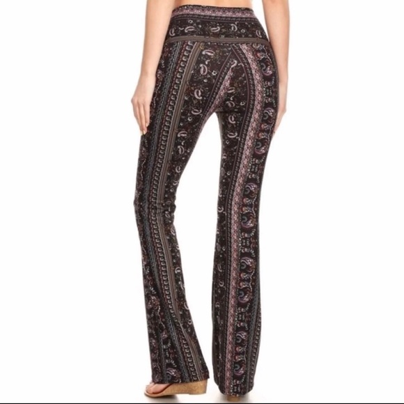 Last! Boho Paisley Print Flare Pants - Picture 2 of 4